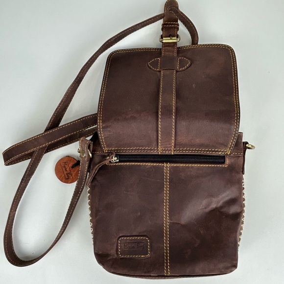 MYRA LEATHER CROSSBODY AND WRISTLET SET LOT - Picture 4 of 13